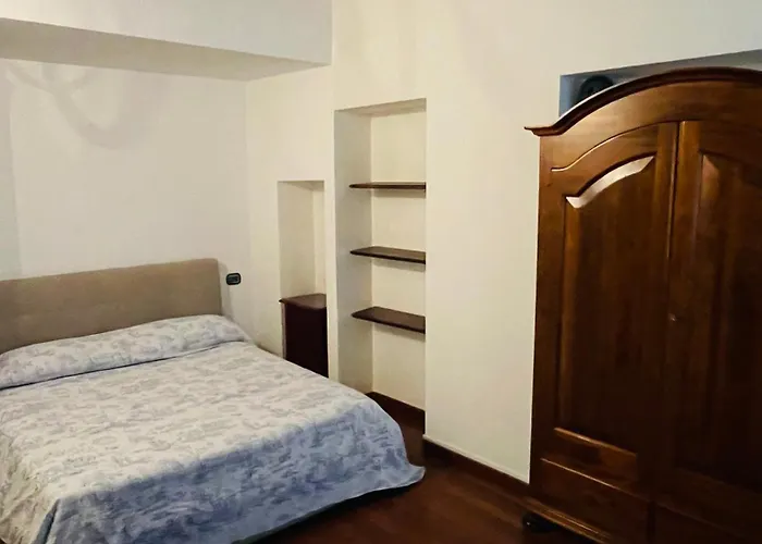 Charming Flat, Central And Close To Metro