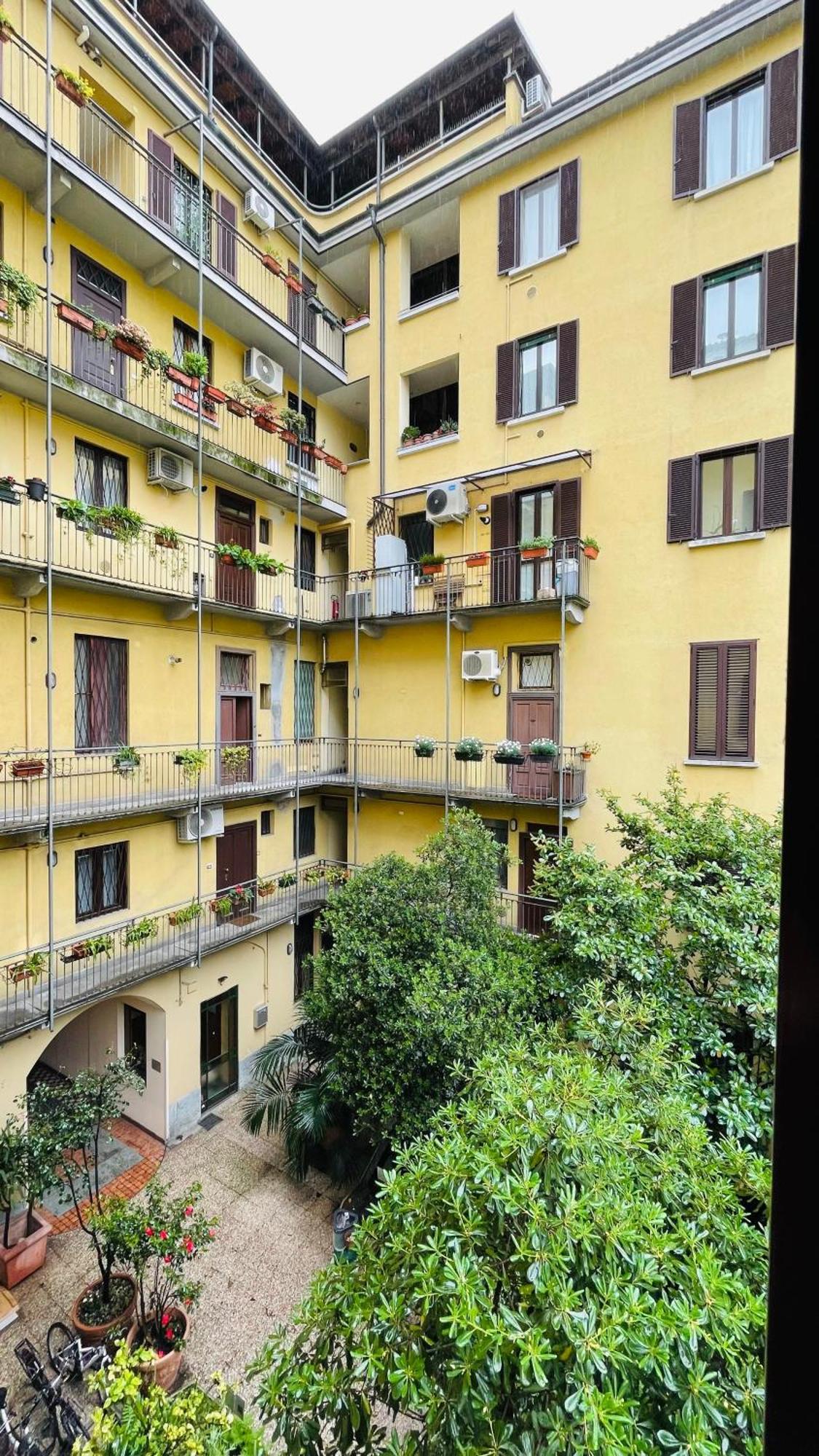 Apartment Charming Flat, And Close To Metro Mailand